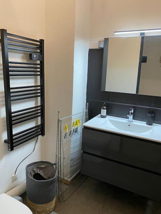 L'Augusteum Apartment Nimes Exterior photo